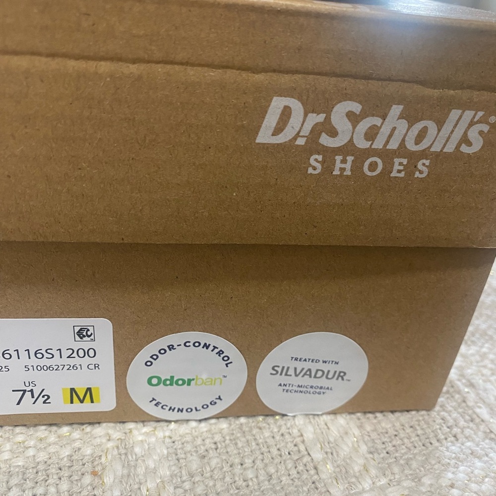 Dr. Scholl's Leopard and Black Tie Up Sneakers - Picture 4 of 7